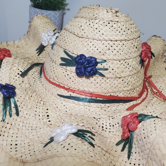 Sombrero - Picture 4 of 10